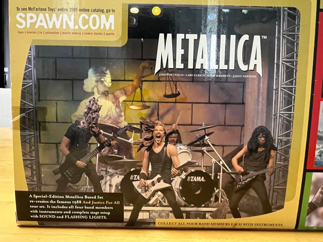 LLICA メタリカ マクファーレントイズフィギュア 未開封