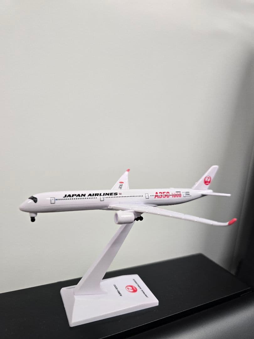 日本航空 A350-900 プラモデル