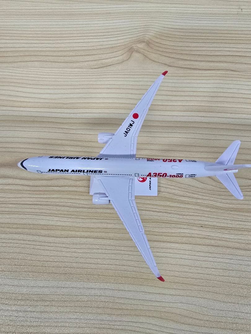日本航空 A350-900 プラモデル