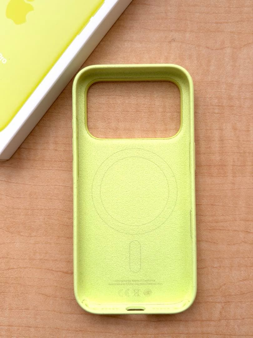 Apple iPhone 17 Proシリコーンケース MagSafe対応