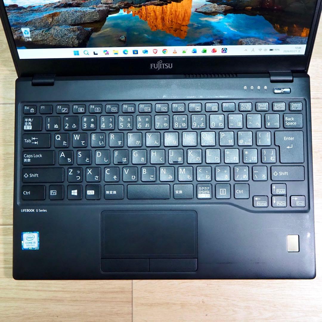 ⭕️ 超軽量富士通ノートPC　LIFEBOOK U939/B　2019年製