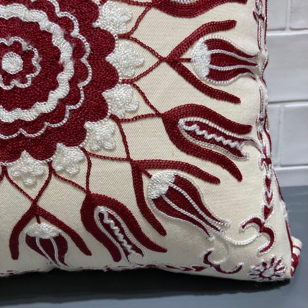 SALE！【新品未使用】トルコ製シルクスザニ刺繍クッションカバー③
