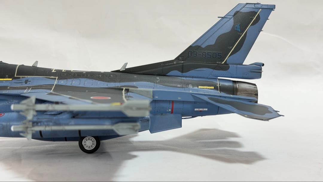 ハセガワ 1/48 航空自衛隊 三菱 F-2A 完成品