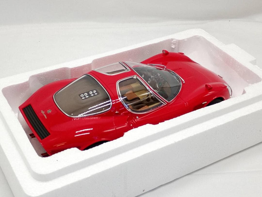 1/18 アルファ ロメオ 33 クーペ ストラダーレ 1967 C レッド