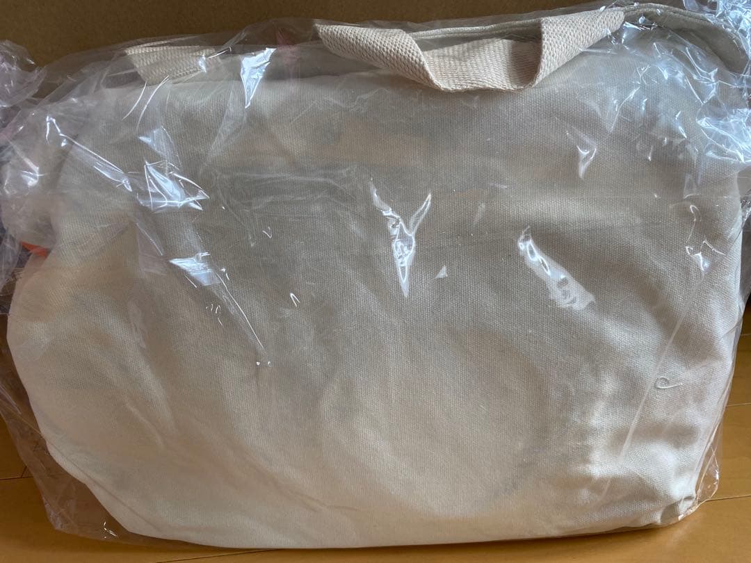 ちいかわ 2023 ハッピーバッグ 福袋　抜き取りなし　卯年　ハチワレ　うさぎ