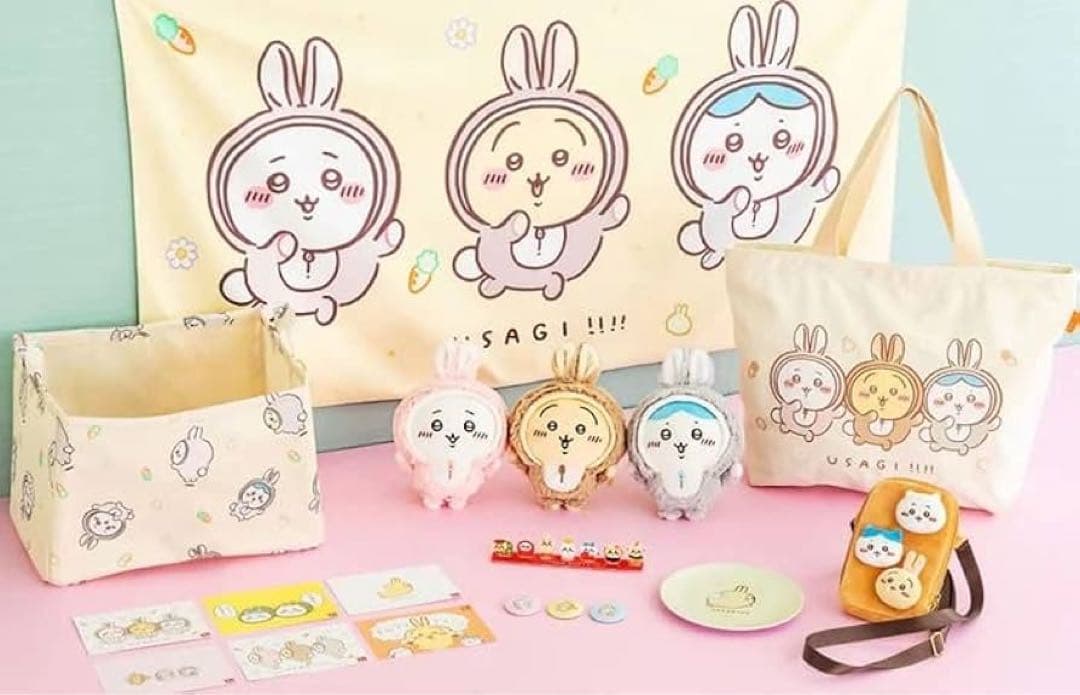 ちいかわ 2023 ハッピーバッグ 福袋　抜き取りなし　卯年　ハチワレ　うさぎ