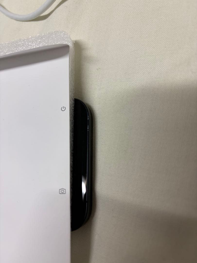 iPhone16 128GB SIMフリー バッテリ92%（付属品完備)