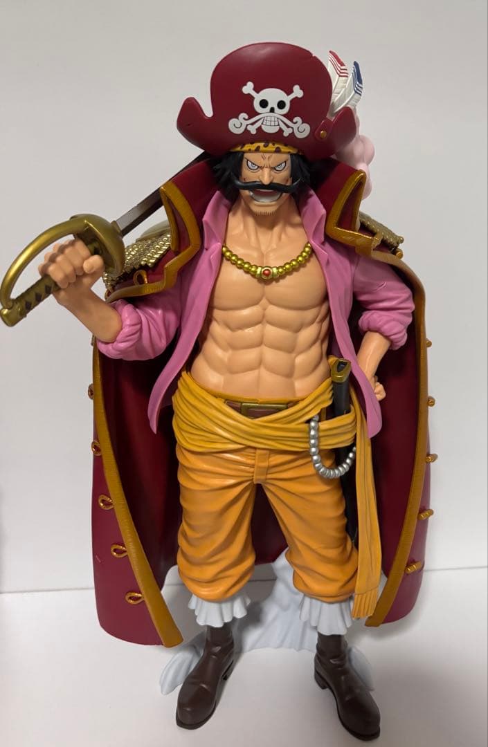 ワンピース バンプレくじ ロジャー フィギュア