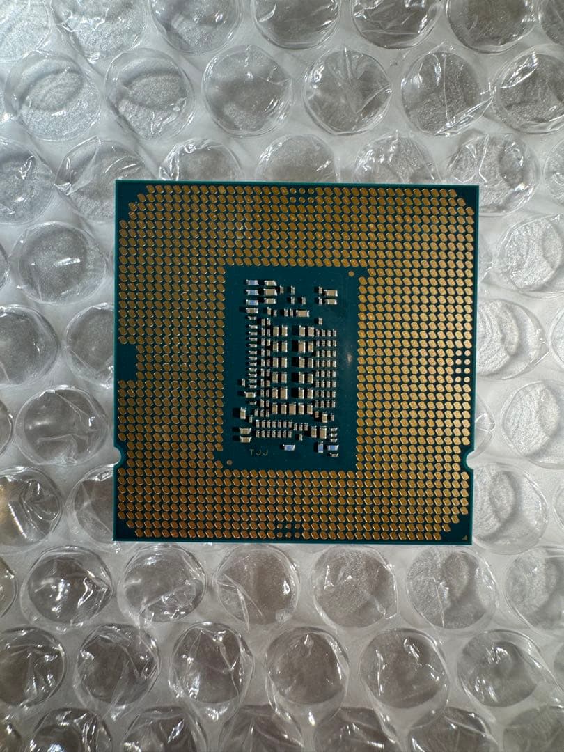 Intel Core i5-10400F CPUとクーラー