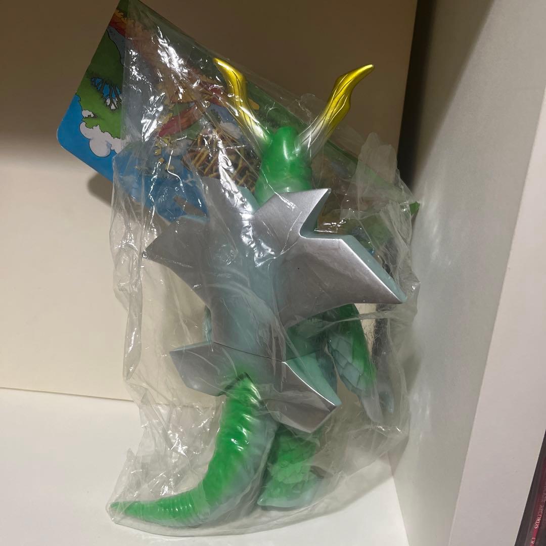 やまなや製 怪獣郷 エレキザウルス ソフビ フィギュア