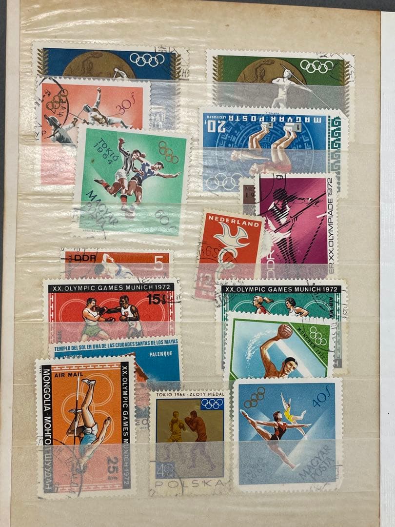 【希少・ヴィンテージ】世界各国の切手コレクション アルバム 1冊まとめ売り