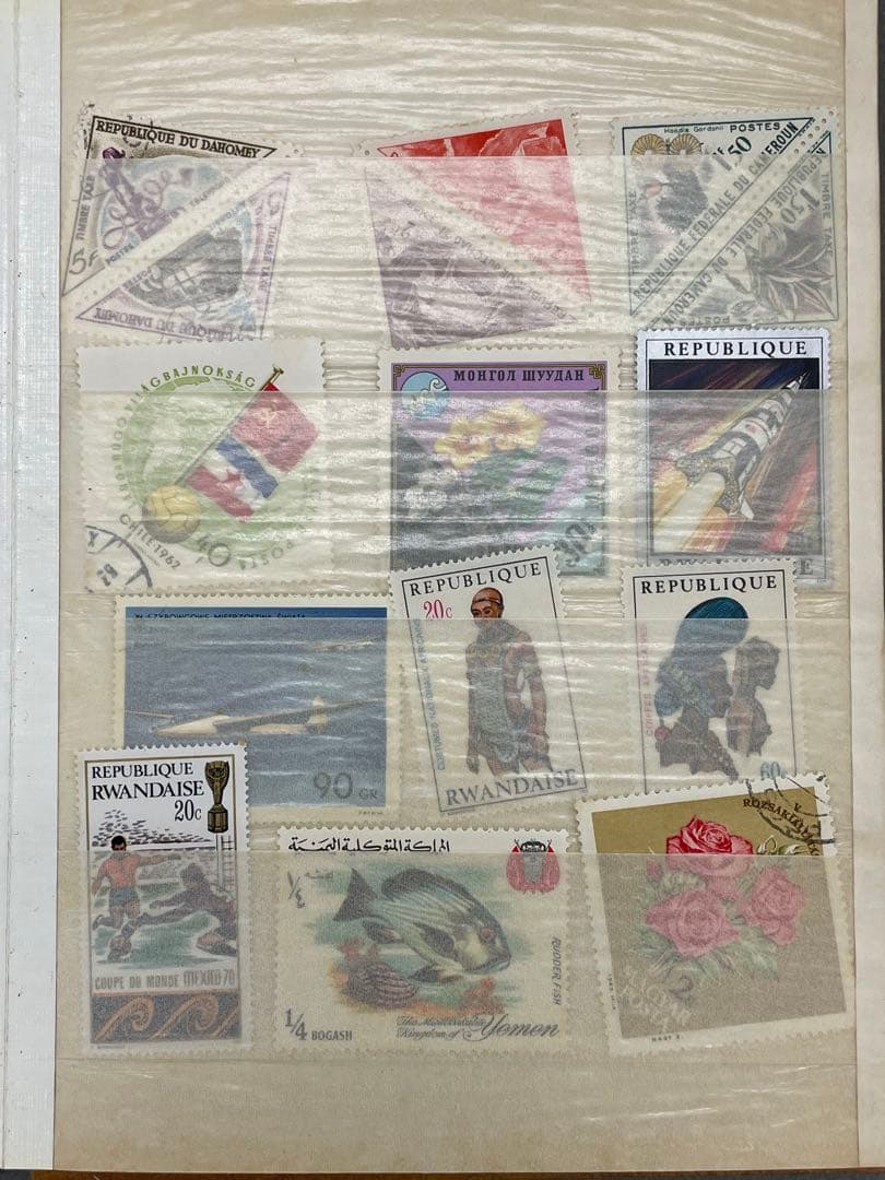 【希少・ヴィンテージ】世界各国の切手コレクション アルバム 1冊まとめ売り