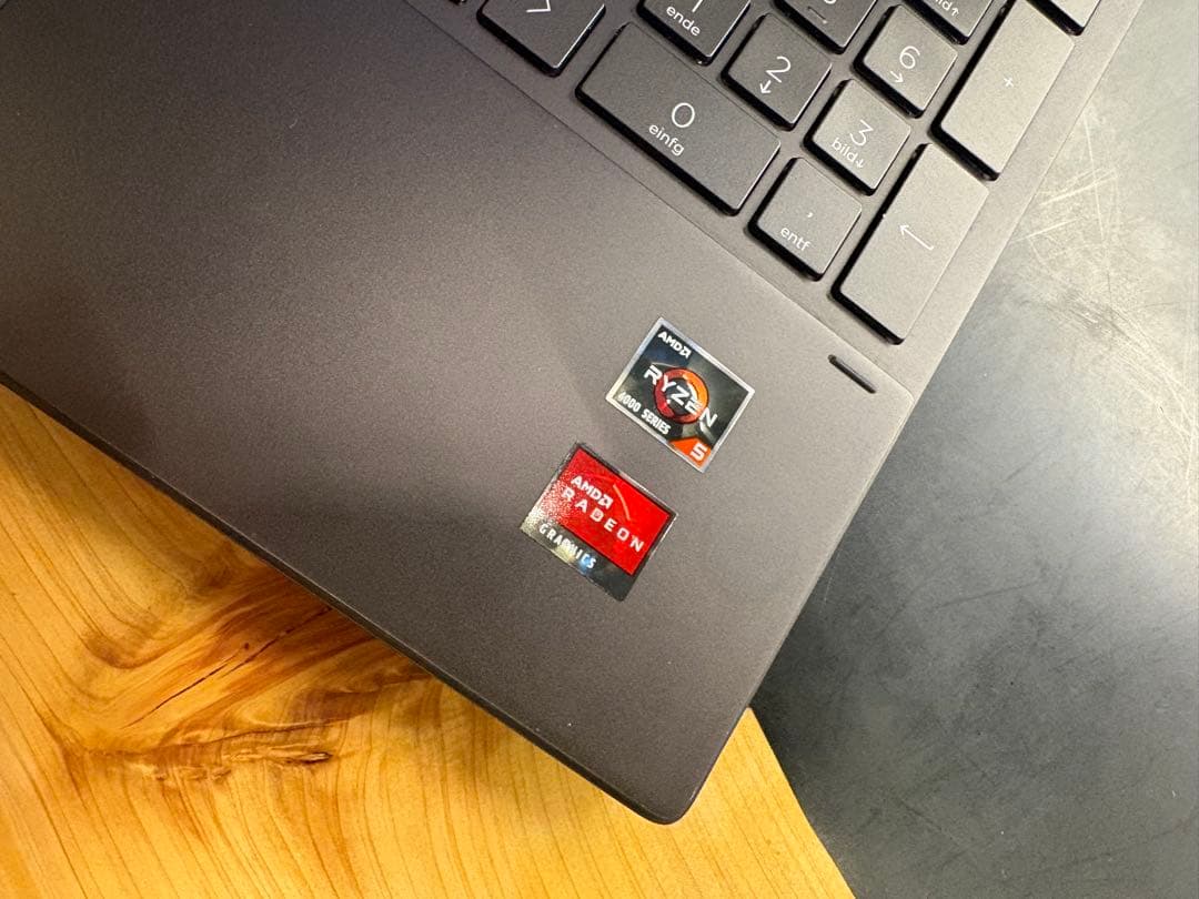 HP ENVY x360 15”16GB 512GB SSD タッチパネル PC