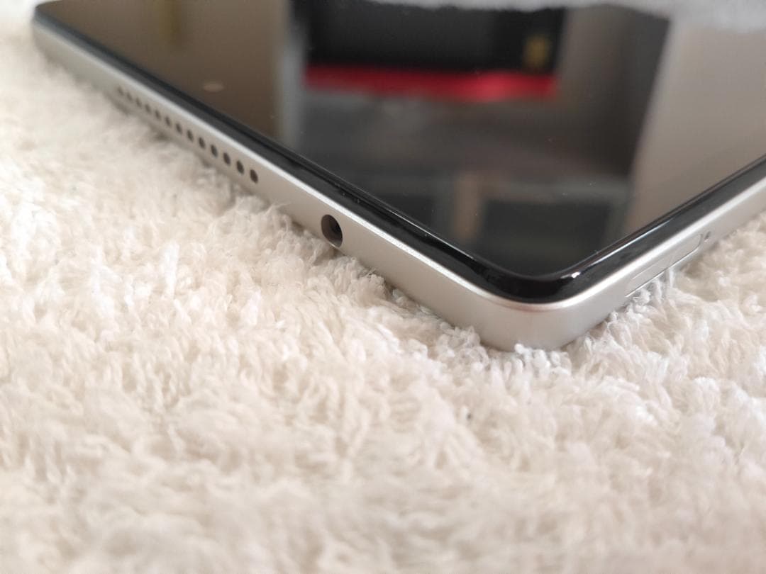 ドコモ dtab Compact d-42A SIMロック手続き済 2 509