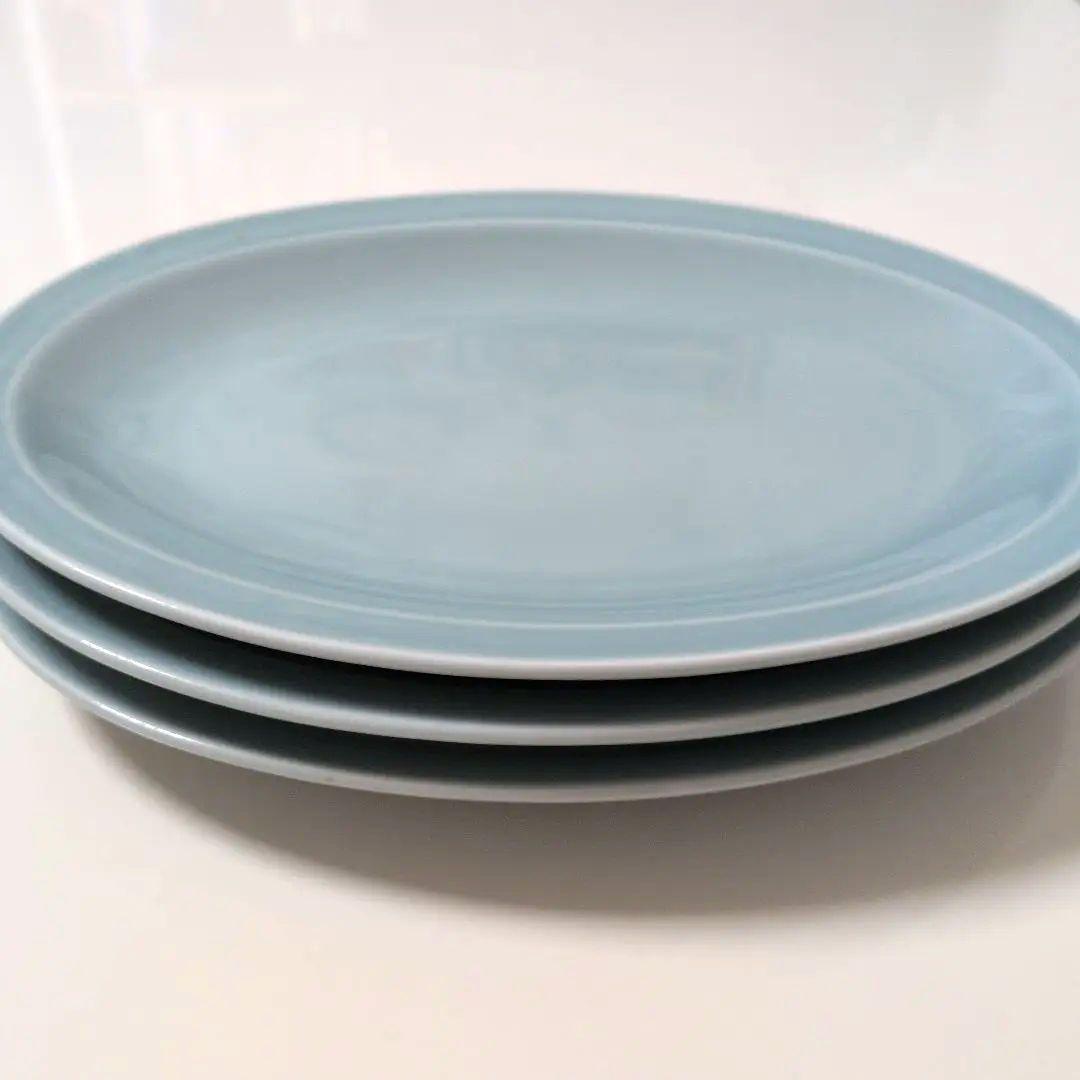 青磁器 　大・中・小 ・鉢 15枚　　送料込み