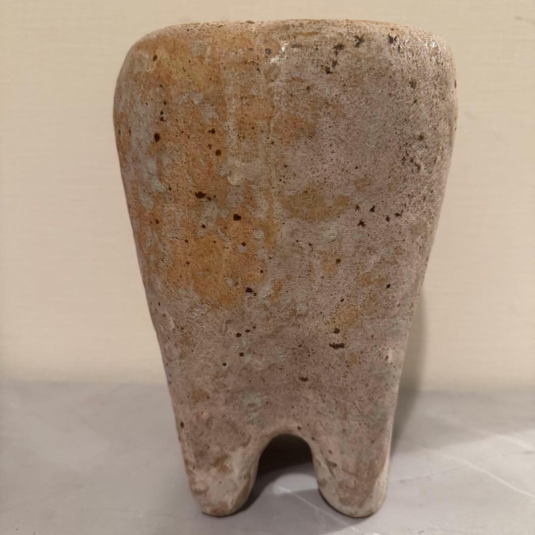 水谷智美 四つ足の台 陶器 オブジェ ユニーク 置物 希少