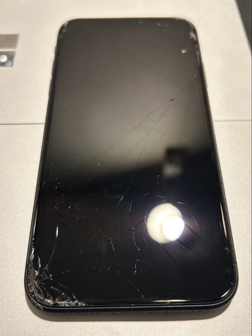 iPhone11 【128GB docomo】