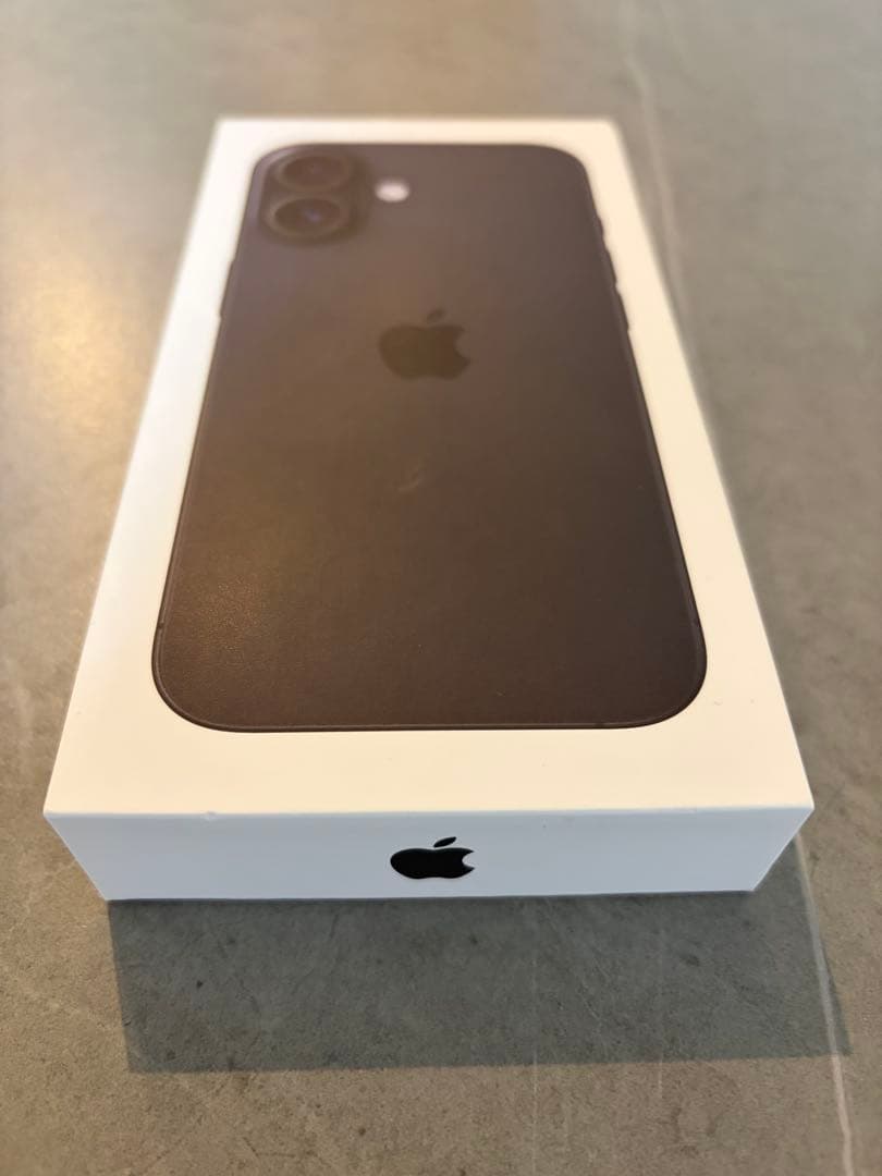 1/6以降110000円　iPhone16 256GB ブラック　simフリー