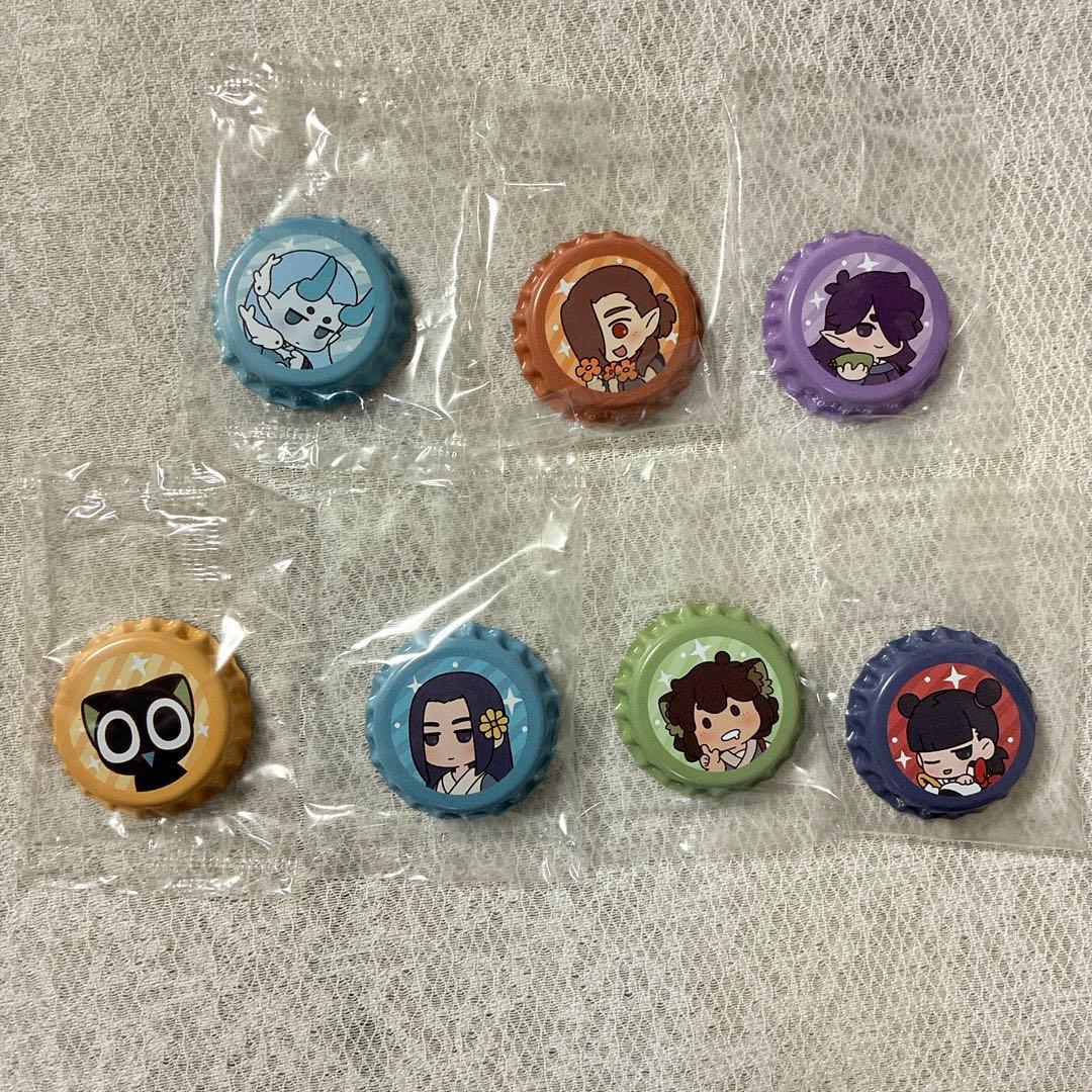 羅小黒戦記 王冠缶バッジコレクション 7種