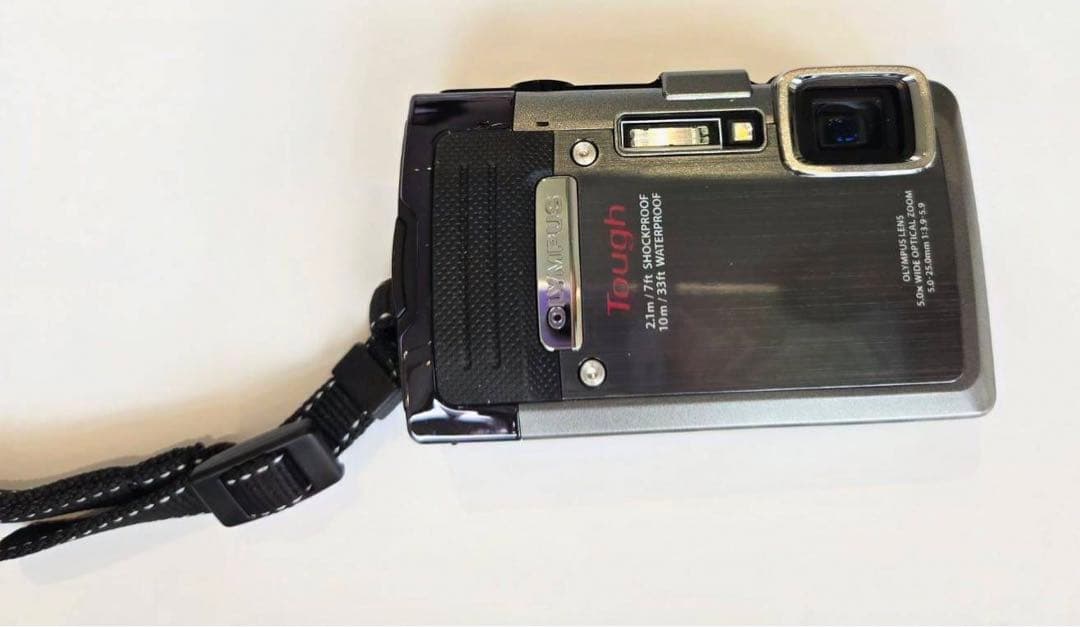 OLYMPUS STYLUS TG-830 オリンパスデジタルカメラ【箱無し】