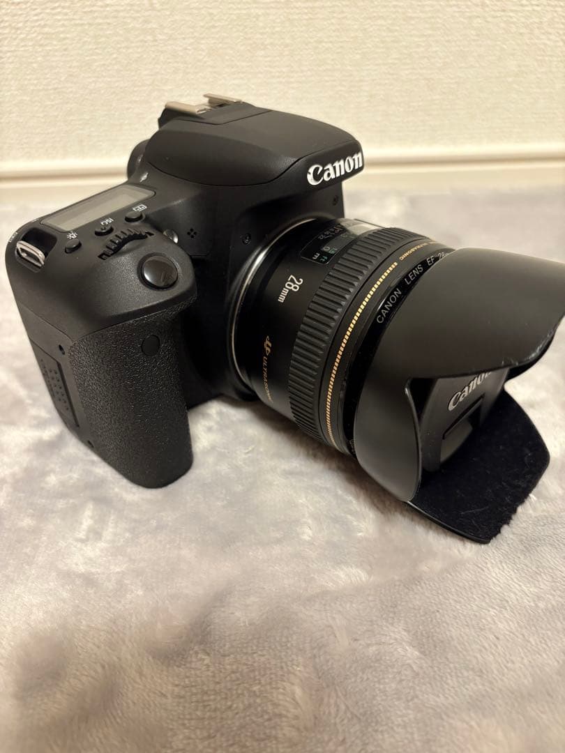 【 美品 】Canon EOS 9000D +単焦点レンズ