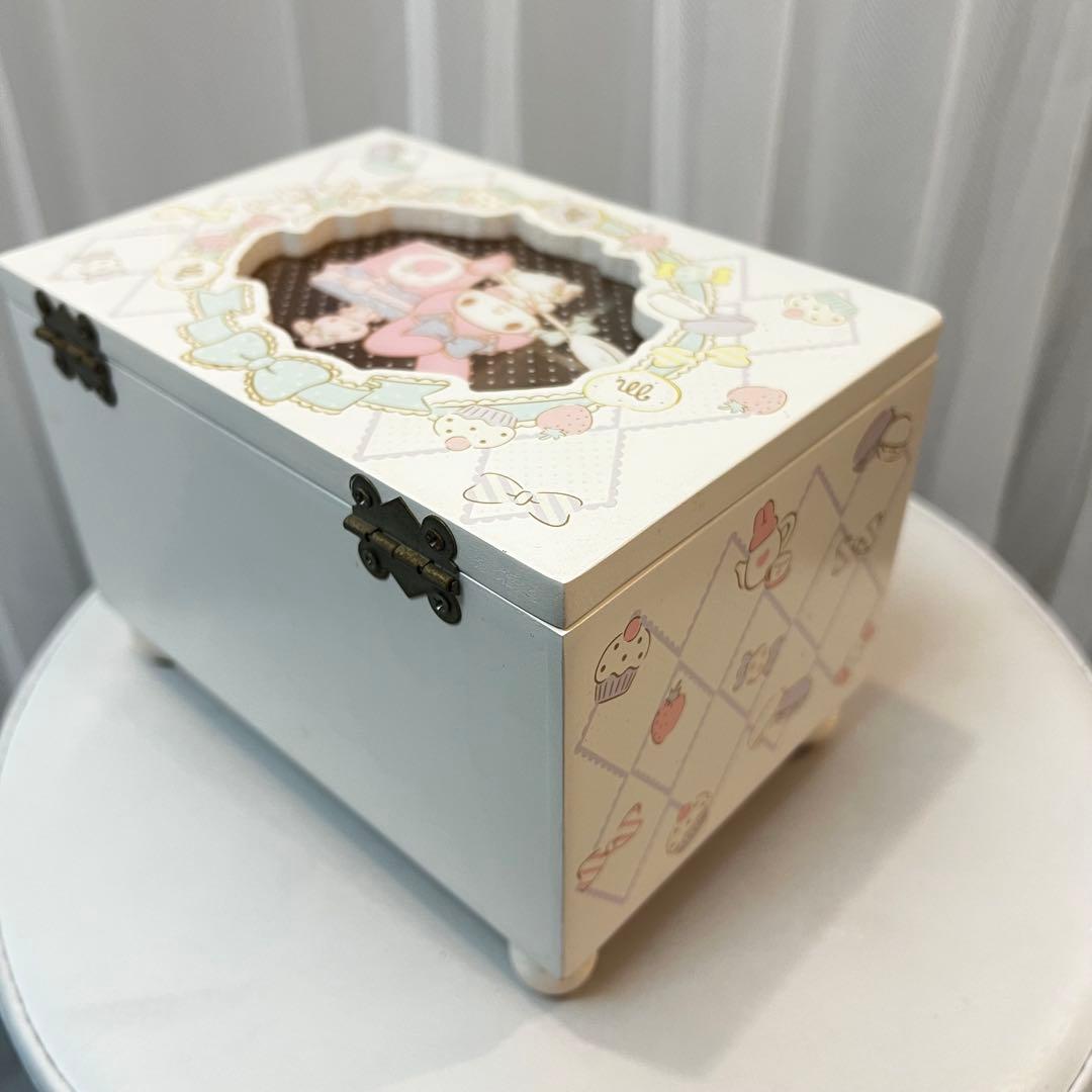マイメロディ　サンリオ　木製　ジュエリーケース　アクセサリーケース