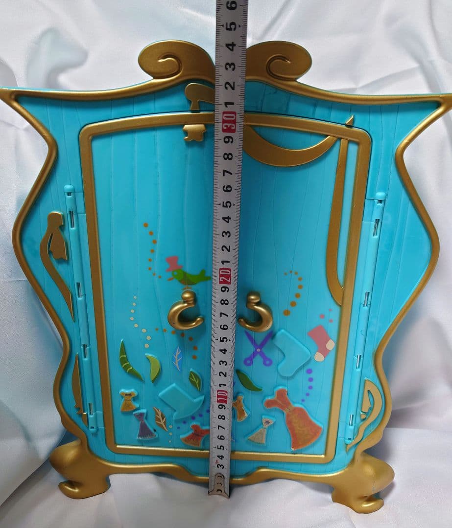 【希少】ディズニーストア ラプンツェル クローゼット