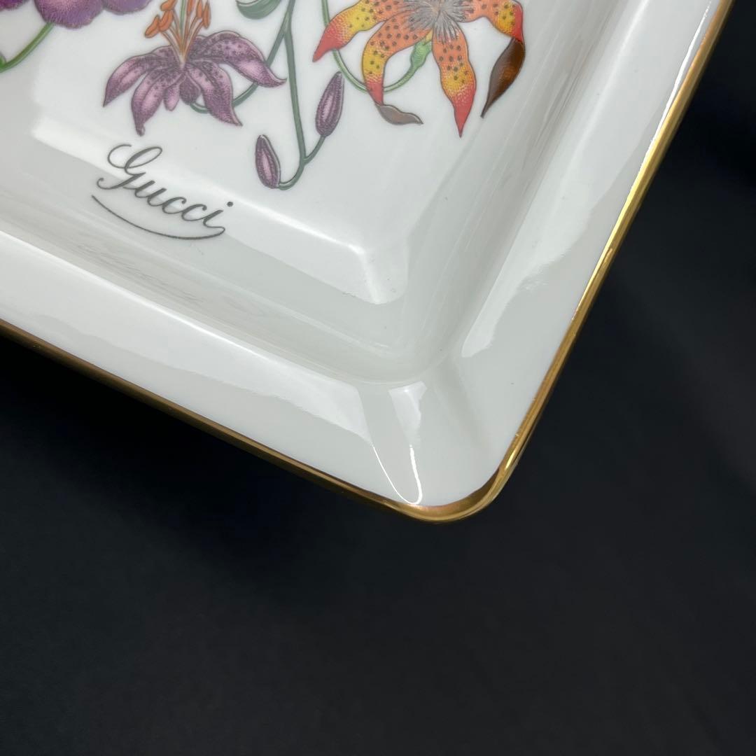 リチャードジノリ グッチ 金彩 花絵 スクエア アッシュトレイ 灰皿 プレート