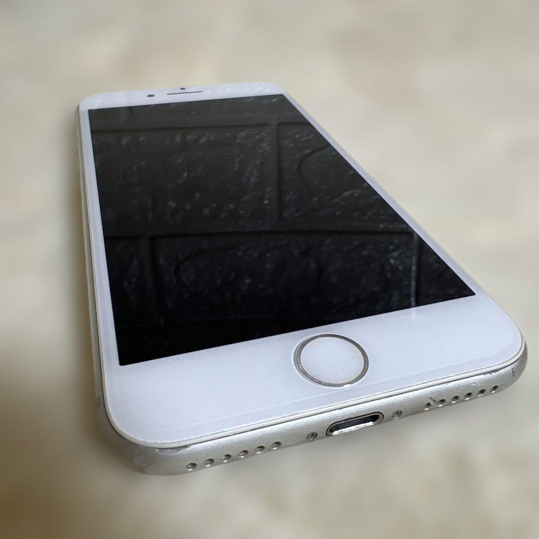 iphone8 256GB バッテリー76% カメラ部ヒビあり