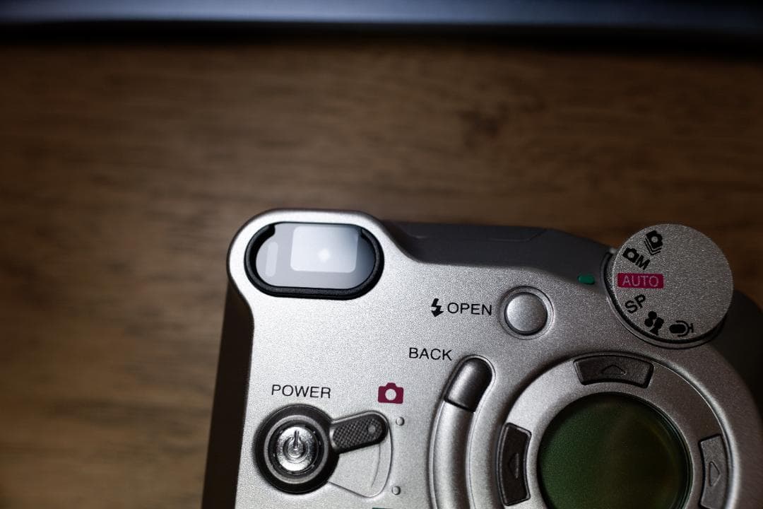 富士フイルム FUJIFILM FinePix 6800z 動作確認済 美品