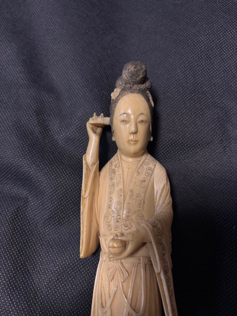 極上古美術品　マンモス　清の時代　美人像513g 台座付き32cm
