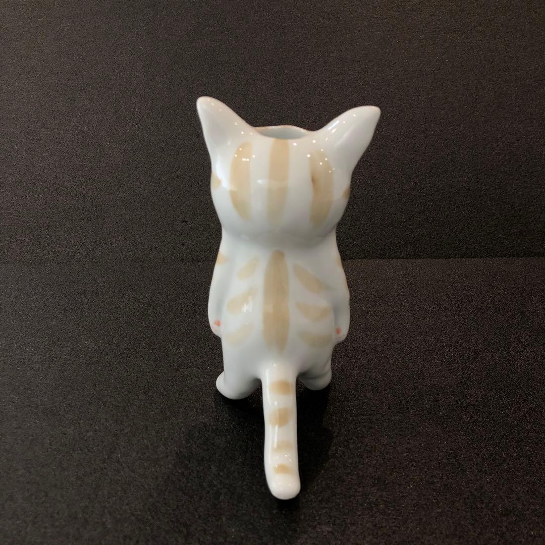 新品・人気作家FLOWERS 有田焼 猫 花器 仁王立ち 染付シリーズ 箱付き