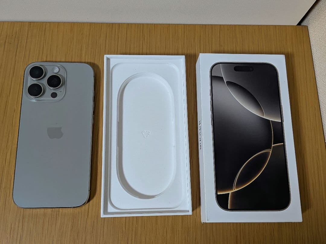 iPhone16pro 128GB ナチュラルチタニウム バッテリー100%