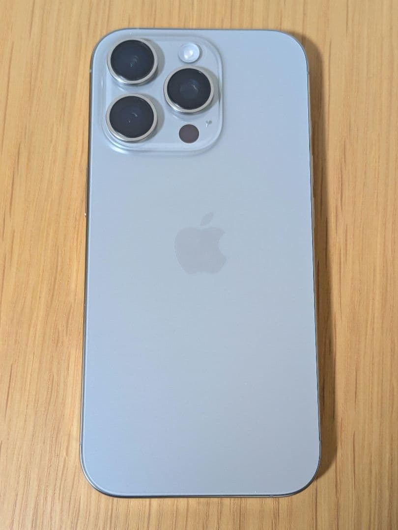 iPhone16pro 128GB ナチュラルチタニウム バッテリー100%