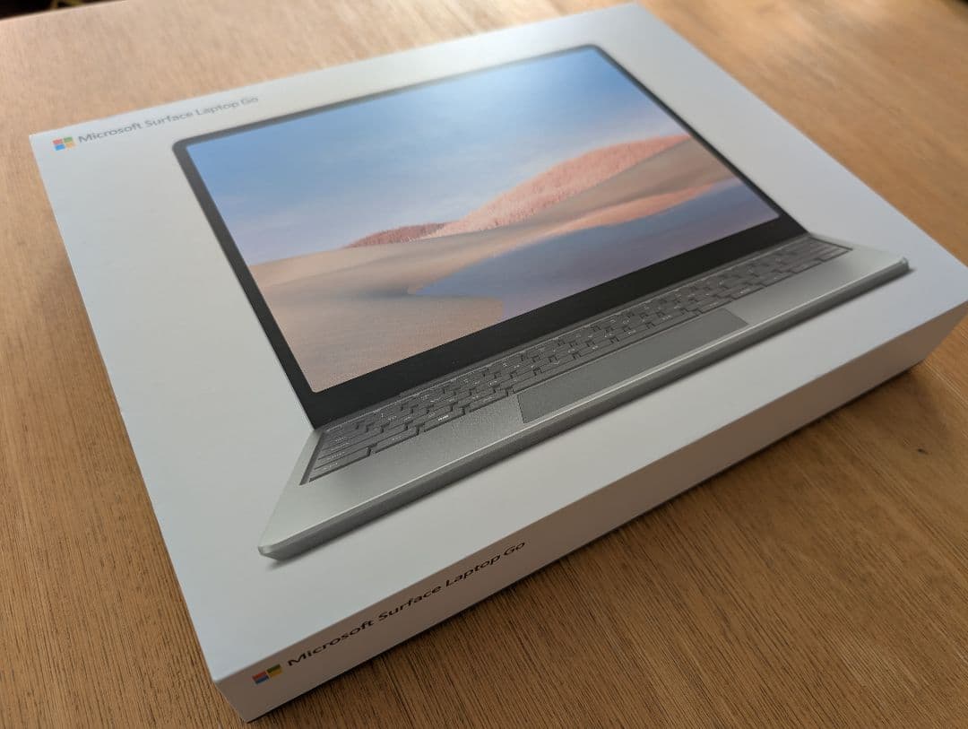 Surface Laptop Go 第一世代