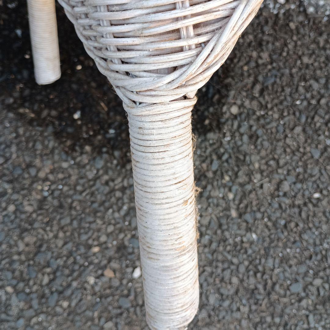 3630）ホワイトラタンアームチェアとテーブルセット　籐家具　手渡し希