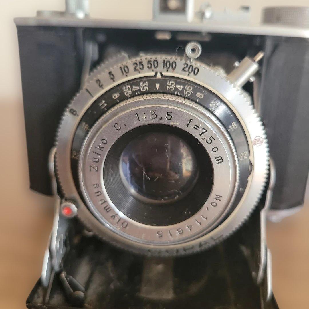 ヴィンテージ Olympus 6x6フィルムカメラ