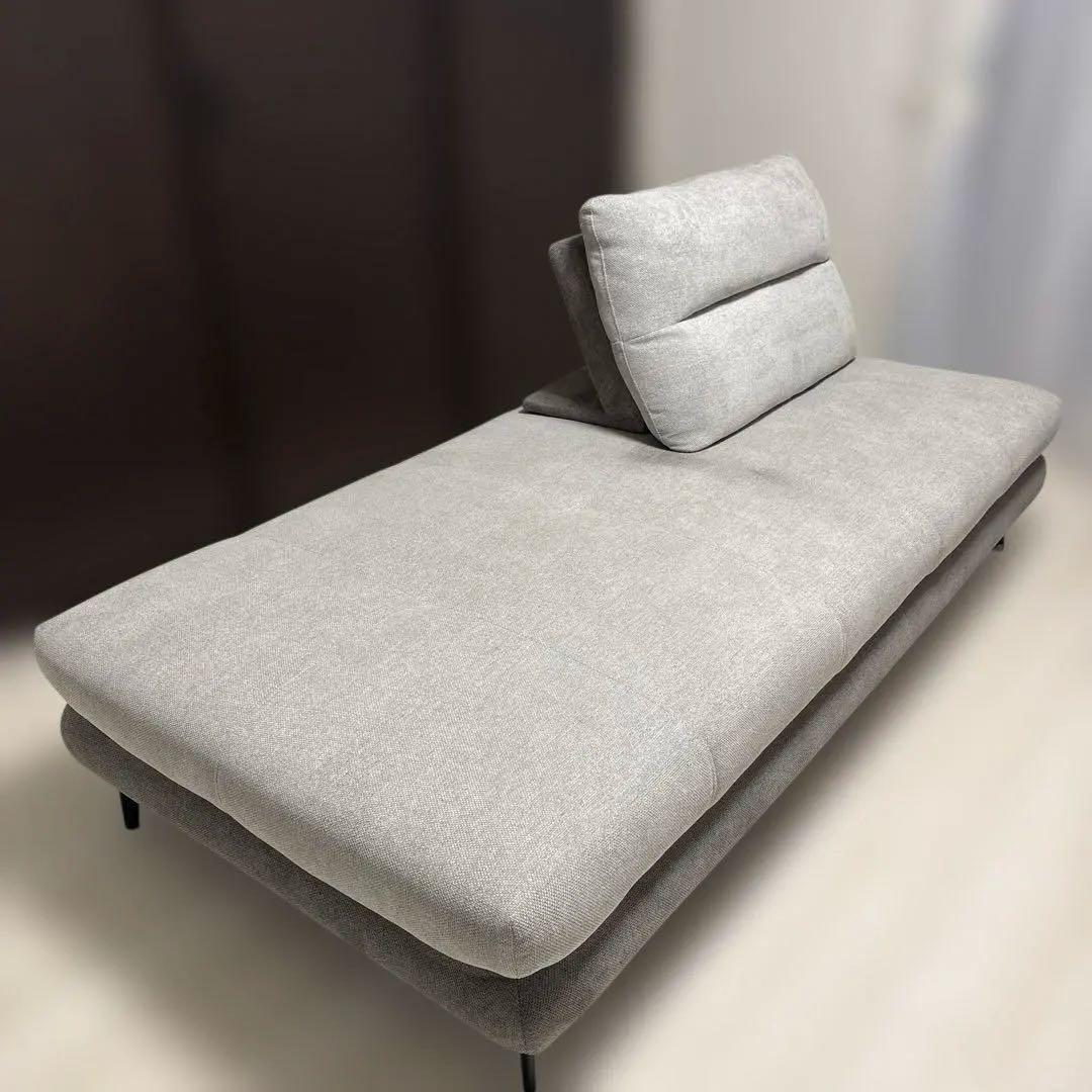 ニトリ　ソファー　引き取り歓迎　背もたれ移動式　グレー