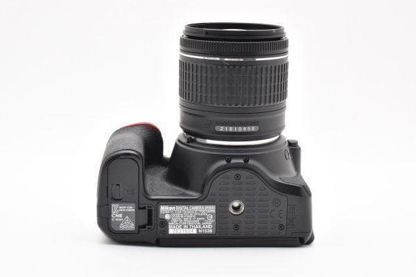 ニコン Nikon D5600 18-55 VR レンズキット SDカード付