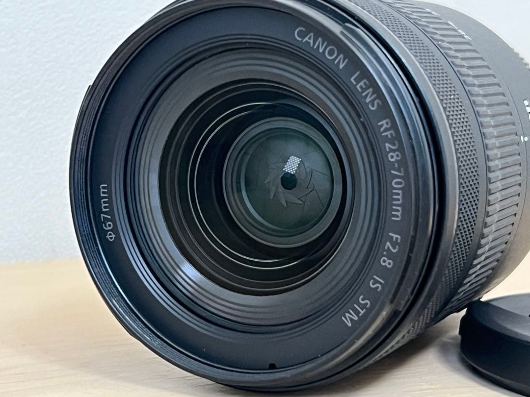 Canon RF28-70mm F2.8 IS STM キヤノン RFマウント