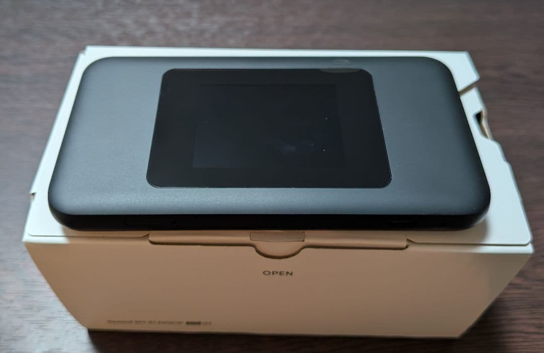 Speed Wi-Fi DOCK 5G 01　モバイルwifi ルーター