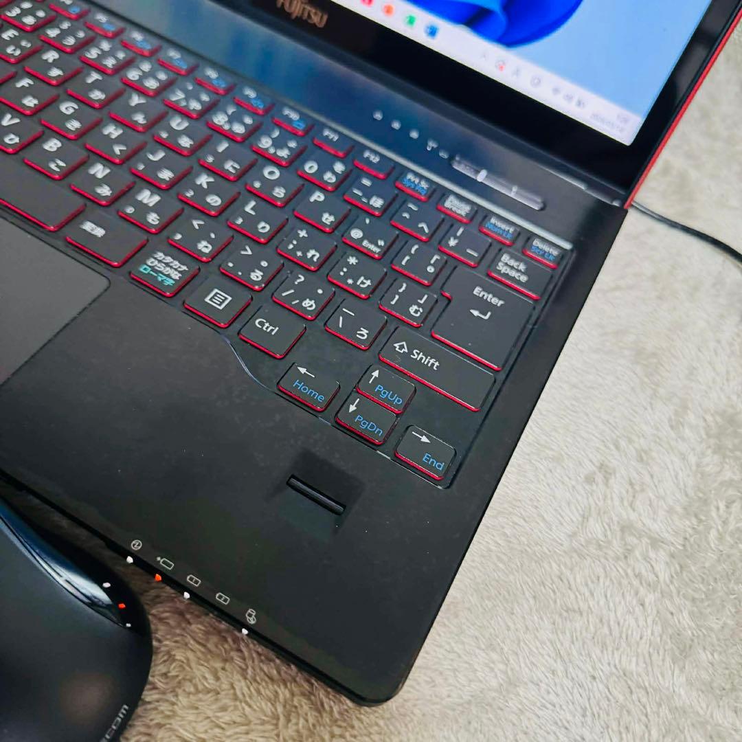 S329 Fujitsuノートパソコン i5高速SSD WEBカメラ Win11