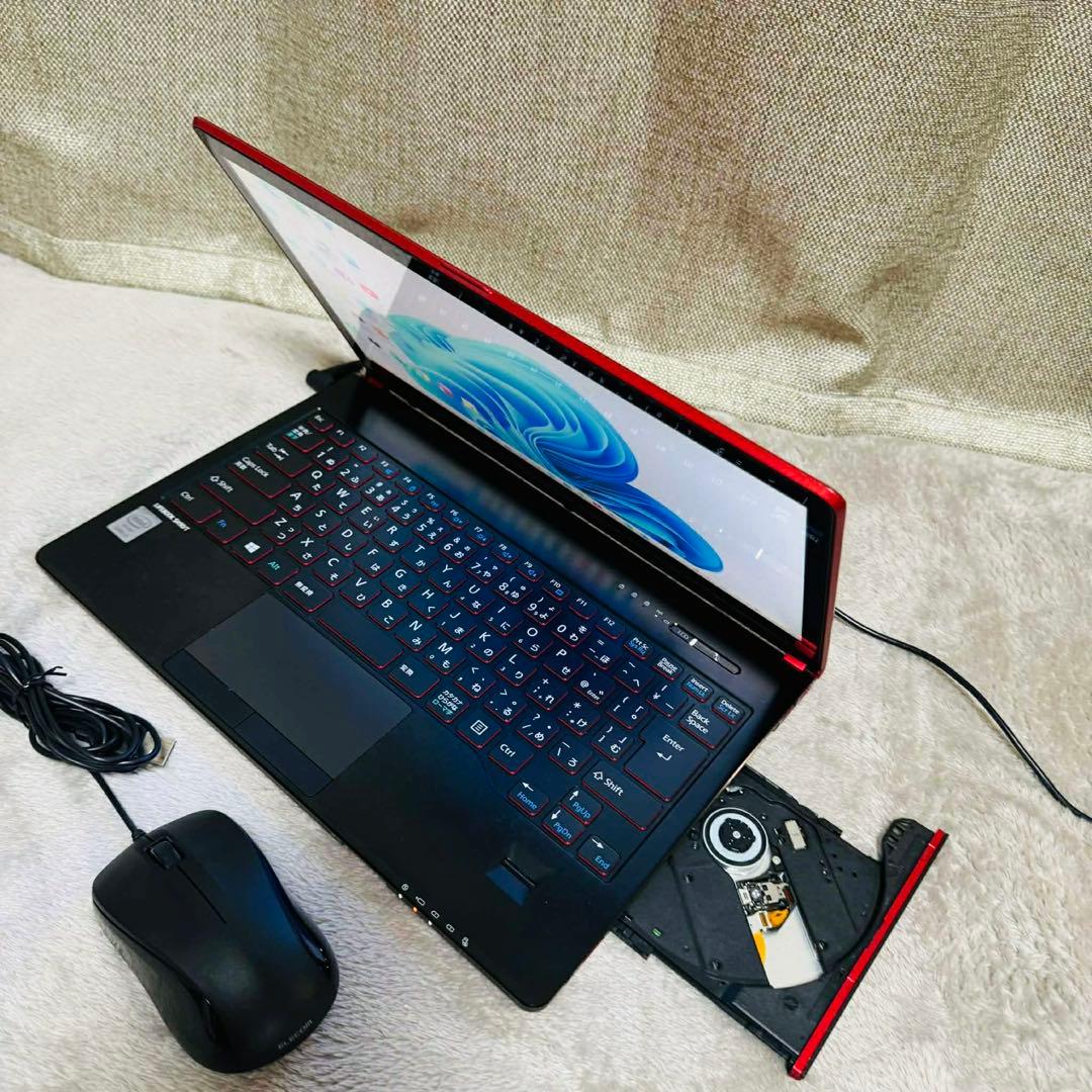 S329 Fujitsuノートパソコン i5高速SSD WEBカメラ Win11
