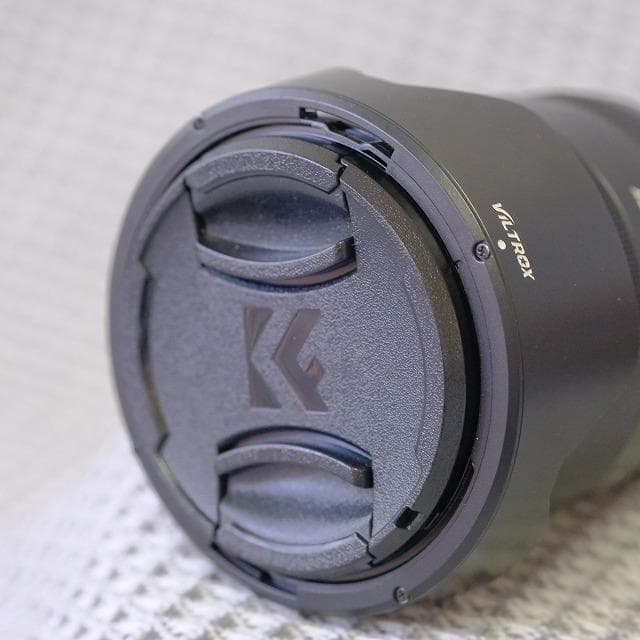 VILTROX AF 13mm F1.4 Xマウント