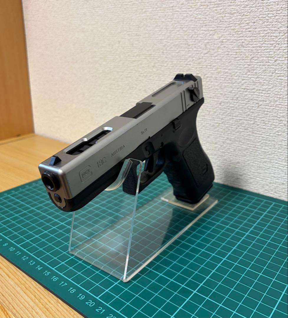 東京マルイ電動ハンドガン グロック18C 本体+予備マガジン2個付き他