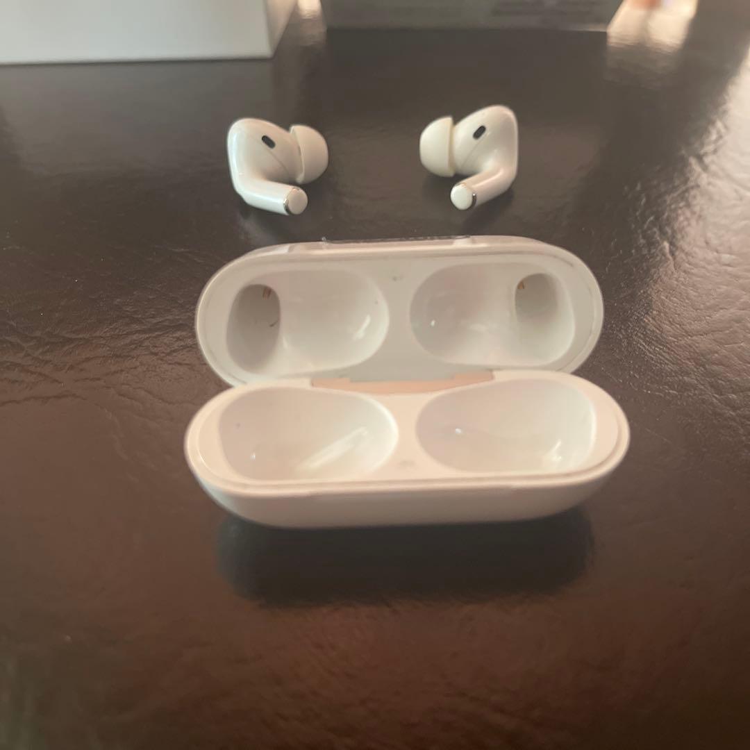 AirPods Pro 第一世代本体 充電ケース付き