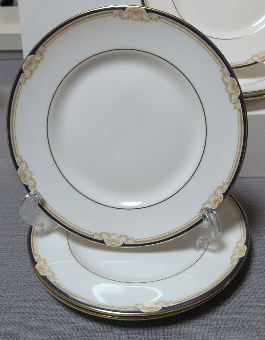 ウェッジウッド　　キャベンディッシュ　ケーキ皿6枚セット　黒壺