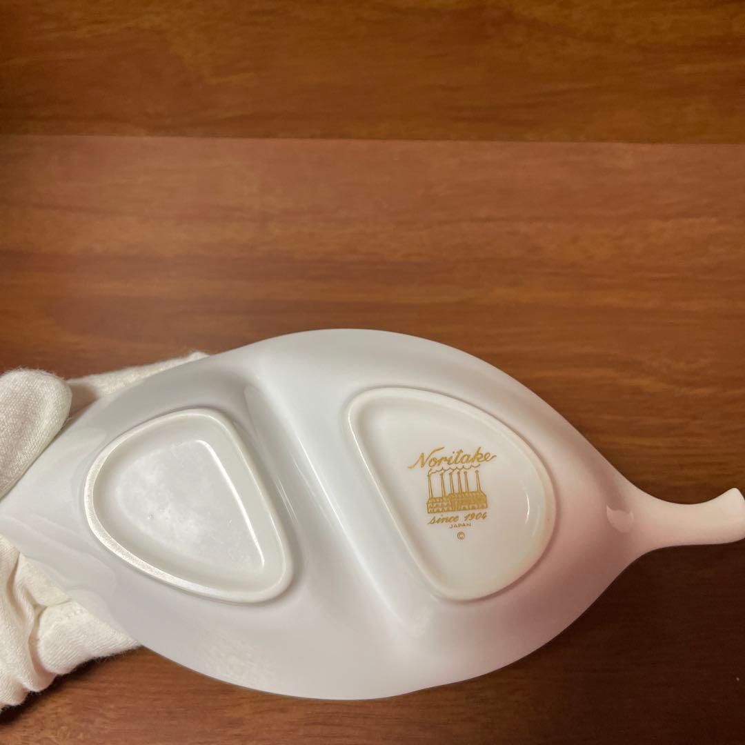 入手困難 ノリタケ ダイヤモンドコレクション リーフ型 プレート2枚 仕切皿1枚