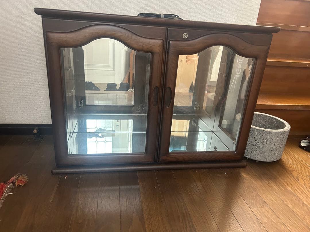 ガラスキャビネット　コレクションショーケース　浜本工芸柏木工お好きな方