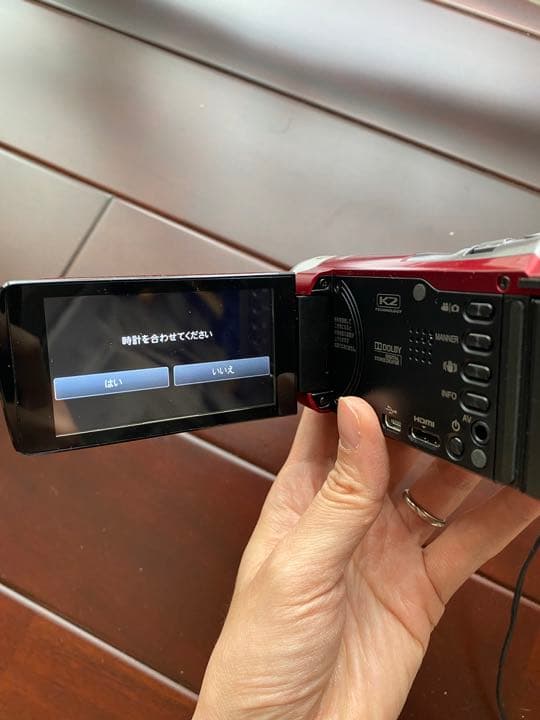JVC ケンウッド ビデオカメラGZ-E325-R Everio
